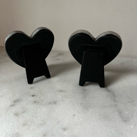 Silver Heart-Shaped Photo Frames set of 2 miniature - Picture 4 of 11